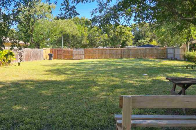 The Ruff Yard - Houston, Texas 1