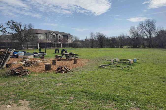 B's "Birds & Bees" Private Dogpark - Pflugerville, Texas 1