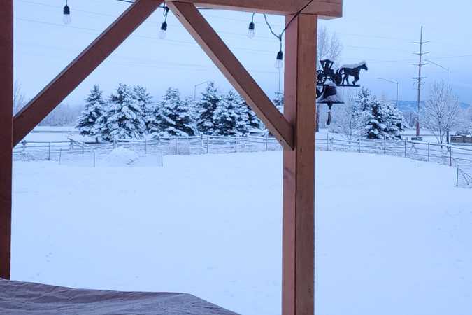 Cynthia's 1 Acre Fully Fenced Private Dog Park In Bozeman - Bozeman, Montana 1