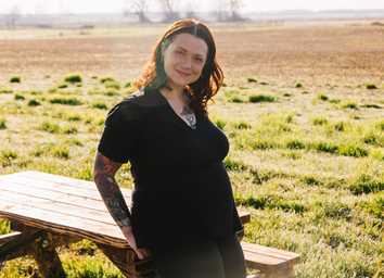 How this Oregon Farmer is Making a Business From Renting Her Land to Dogs thumbnail