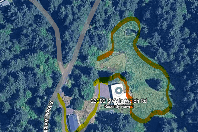 Amber And Manuel's 5 Acre Fully Fenced Private Dog Park In Beavercreek - Beavercreek, Oregon 1